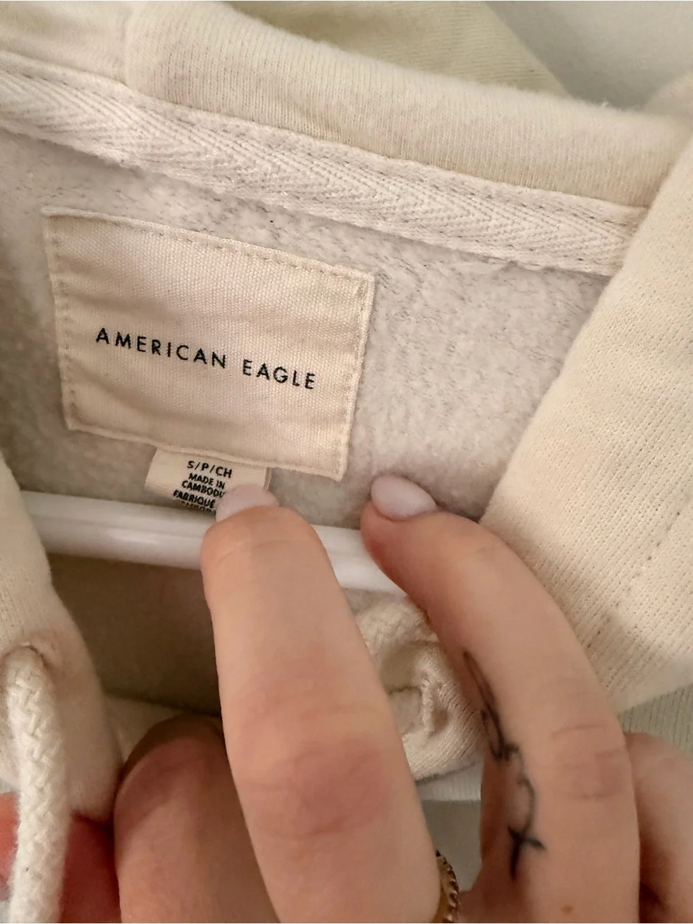 American Eagle Get Cream Graphic Hoodie